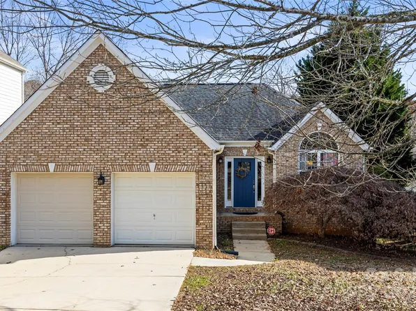 13931 Pine Harbor Rd, Charlotte, NC 28278