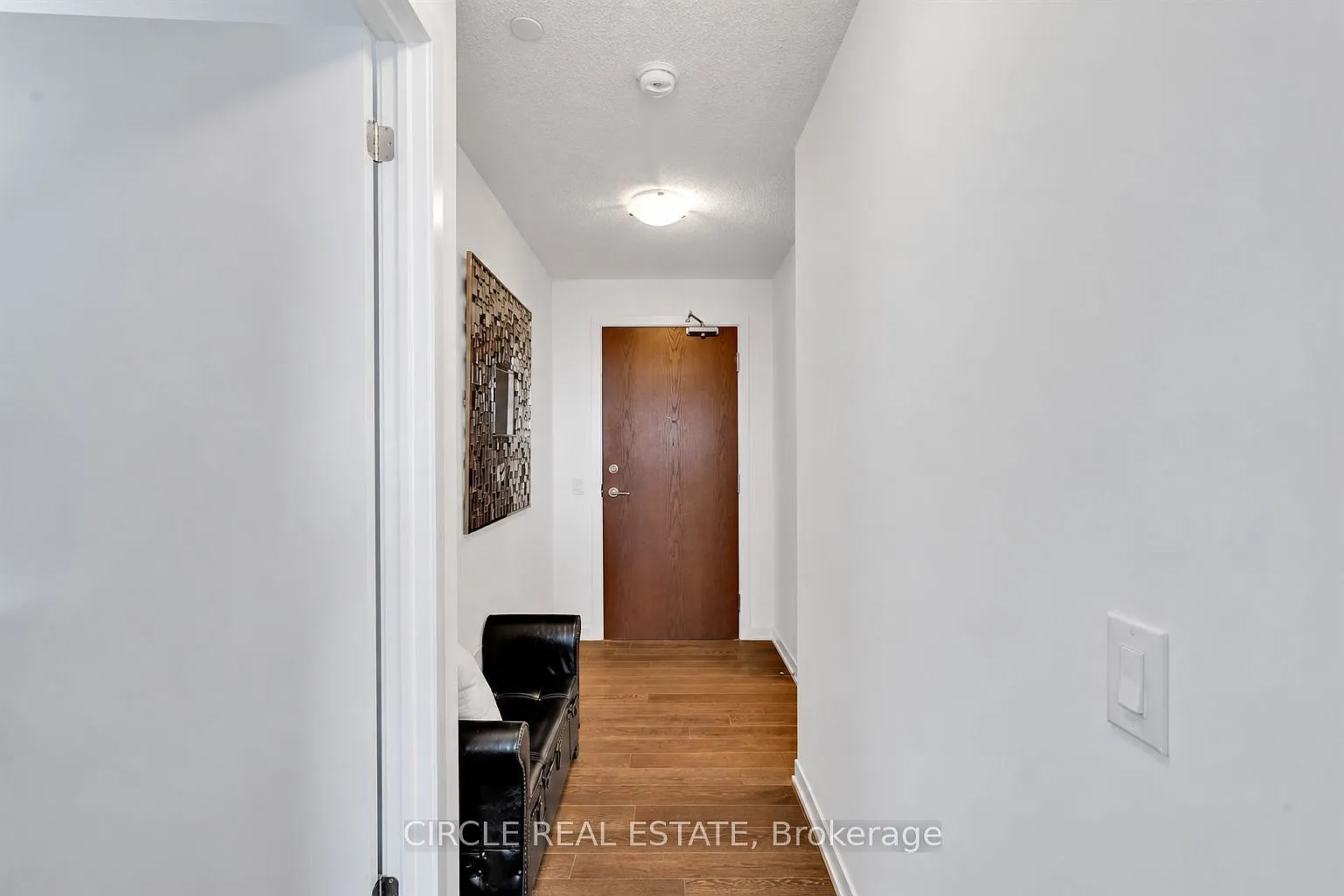 3 bed, $2,900 — Photo 3