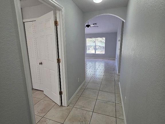 2nd image of 332 Rogen St