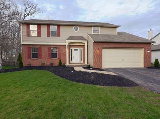 5484 Forest Glen Dr, Grove City, OH 43123