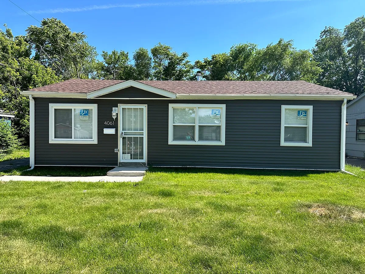 Building Photo - 4061 W 20th Pl