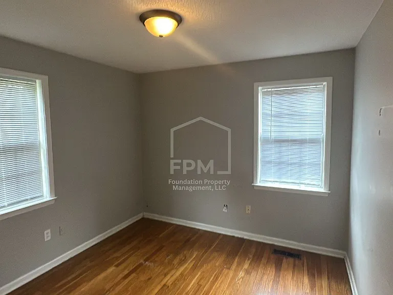 3623 Arsenal St — Photo 17