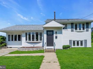 103 Carver Dr, Wenonah, NJ 08090