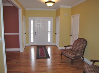 789 Woods Edge Dr, Somerset, KY