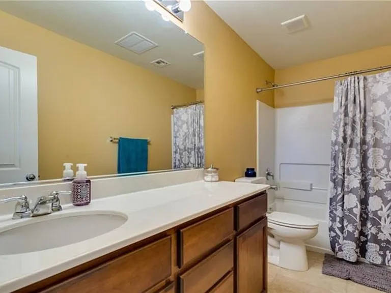 10725 Pearl River Ave — Photo 15
