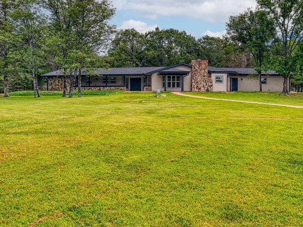 124 Cougar Trail W, Branson, MO 65616