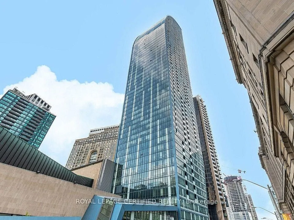 8 The Esplanade #1308