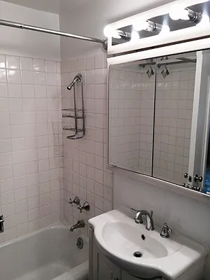 Rented by null | media 68