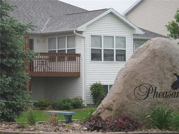 3rd image of 4465 Windemere Ct