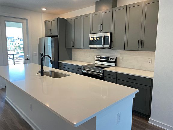 2nd image of 12575 Willstatter Ave
