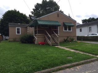 312 Rhodes St, Oak Hill, WV 25901
