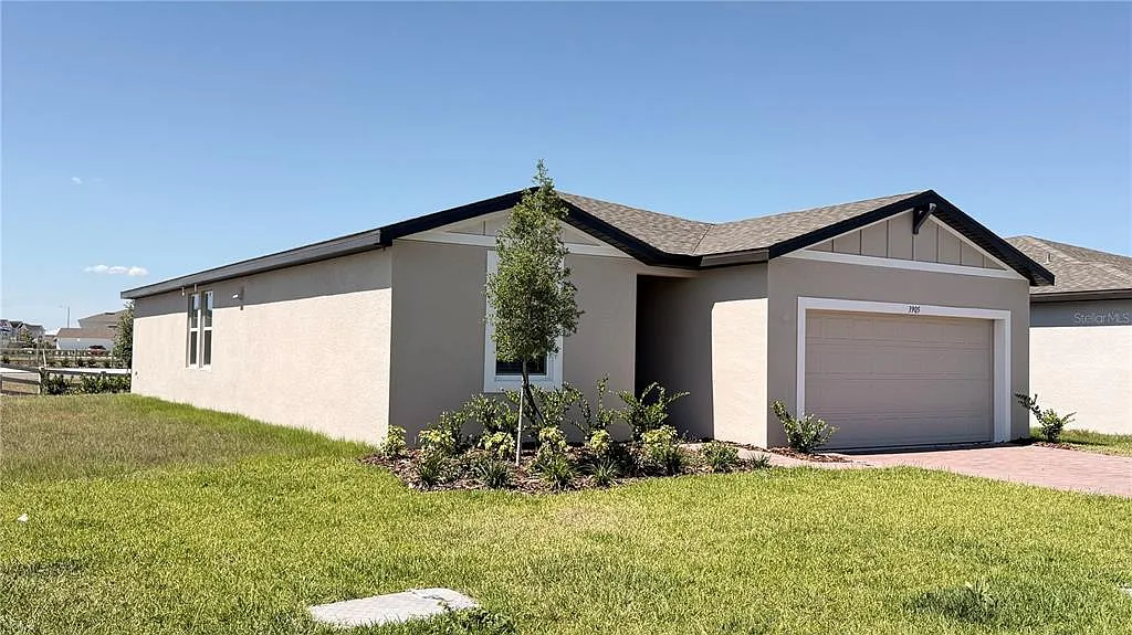 Building Photo - 3905 Giorgio Dr