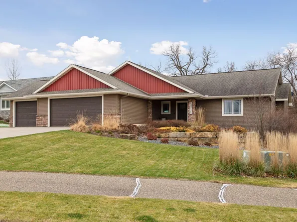 2106 Greenwood Valley Dr, River Falls, WI 54022