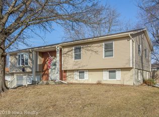 8857 Woodmayr Cir, Norwalk, IA 50211
