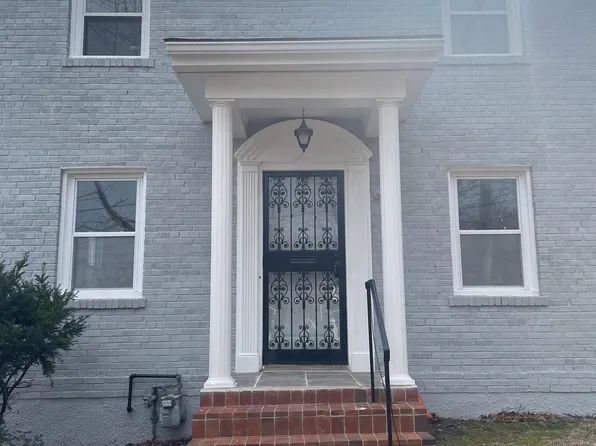 138 Chesapeake St SW, Washington, DC 20032