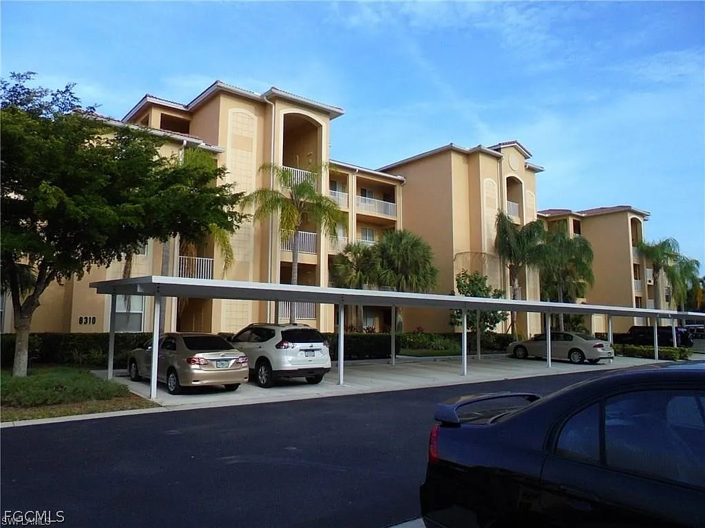 2 bed, 2.0 bath, 1155 sqft, $1,800 — Photo 2
