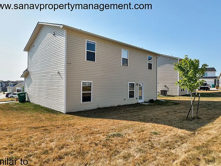 229 Maple Ave — Photo 4
