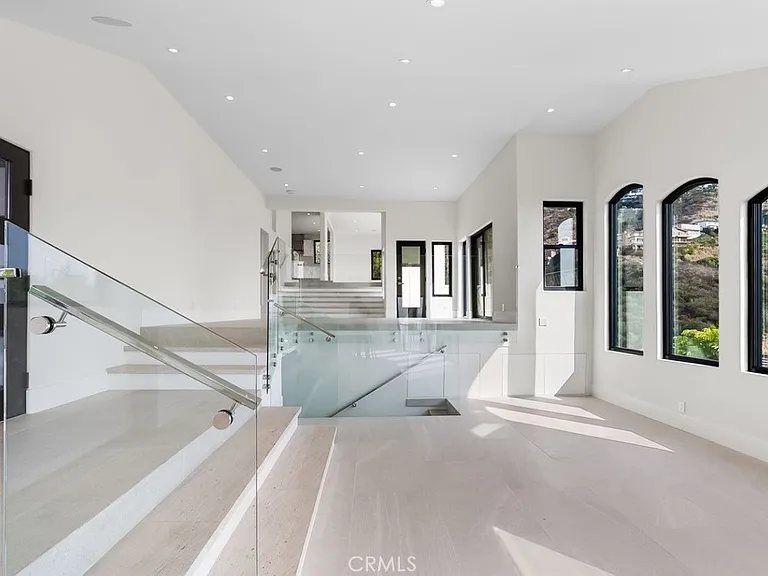 2790 Queda Way — Photo 7