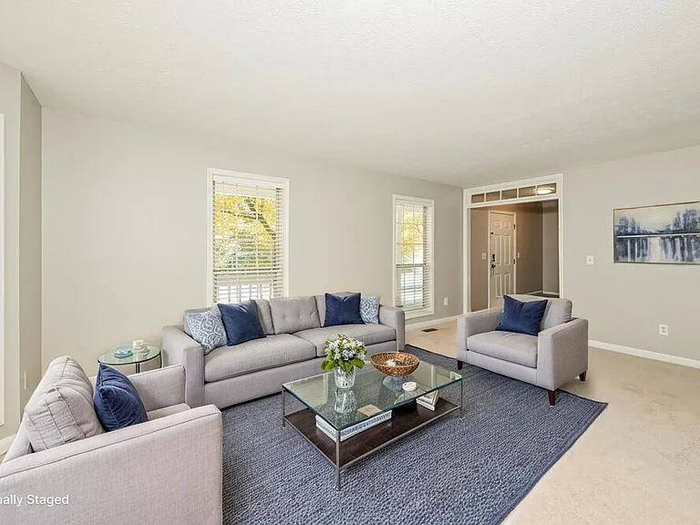 2915 Emerson Lake Dr — Photo 4