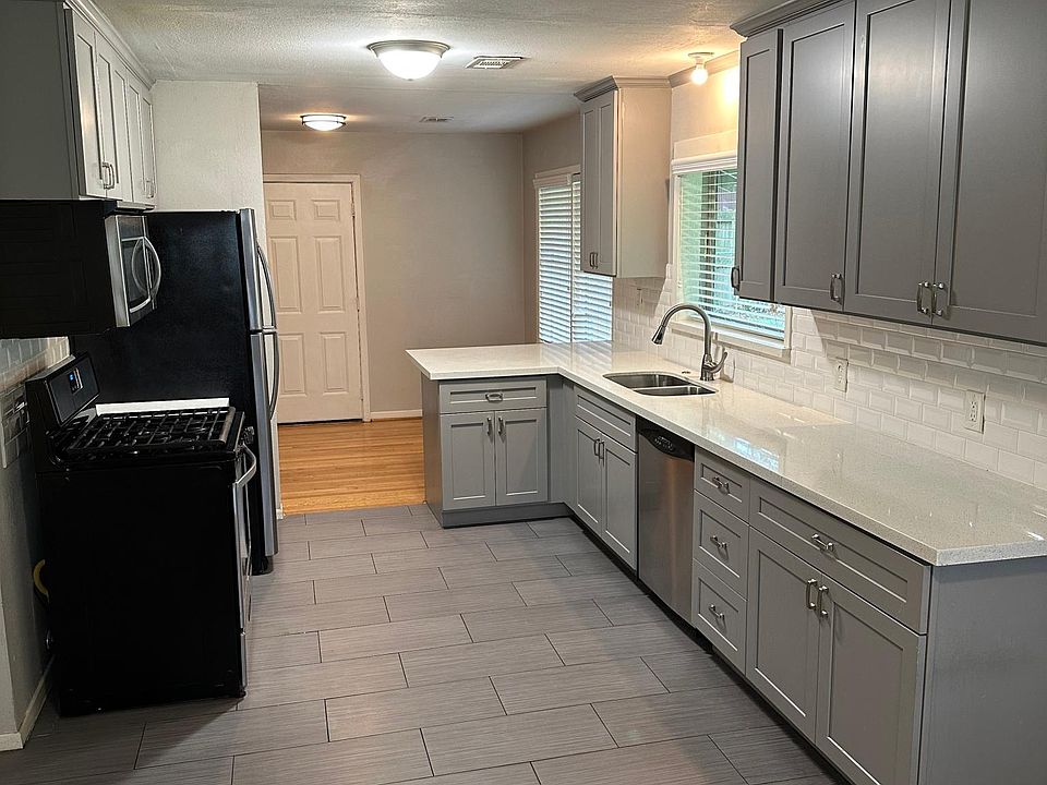1st image of 6722 Stroud Dr
