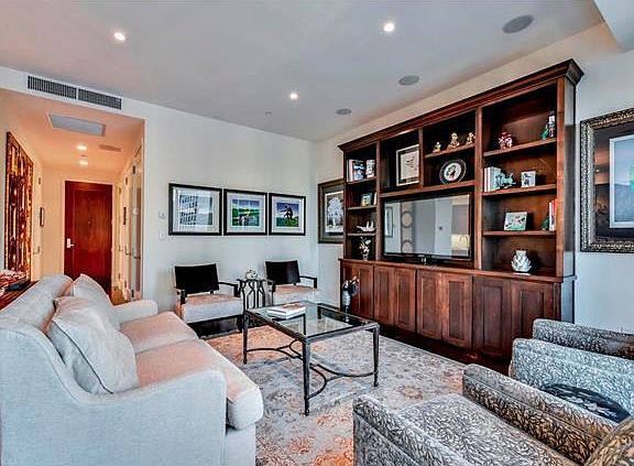 4th image of 200 Congress Ave Unit 20B