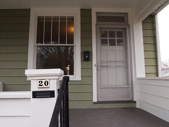 2nd image of 1820 E Lakeview Ave