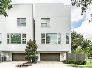 1511 Sandman St, Houston, TX 77007