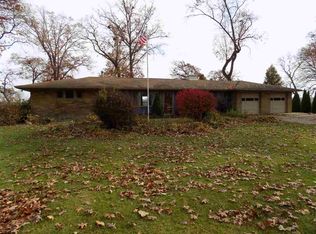 55942 Jayne Dr, Elkhart, IN 46514