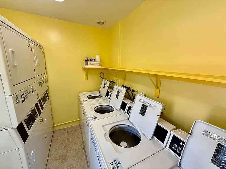 Clean Community Laundry Room
