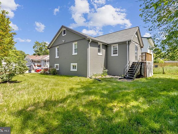 3rd image of 6105 Kolb St