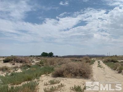 1680 E Quince Ave, Silver Springs, NV, 89429