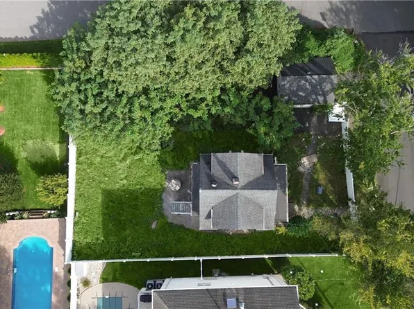 16 Boyle Pl, Staten Island, NY 10306