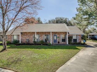 105 Tallowood Cir, Lafayette, LA 70508