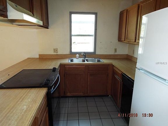 3rd image of 6340 Chantry St