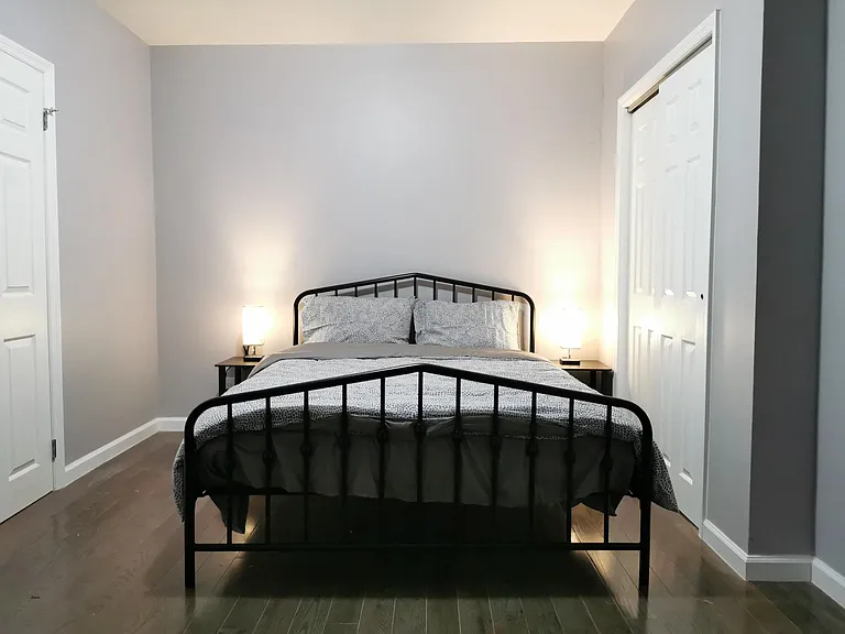 76 Storms Ave #2 — Photo 9