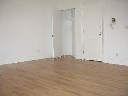 Rented by R New York | media 5
