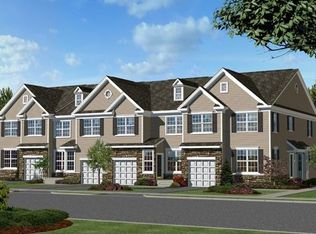 372 Roarks Trl, Warminster, PA