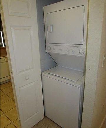 4th image of 1690 NE 33rd Ave Unit 107