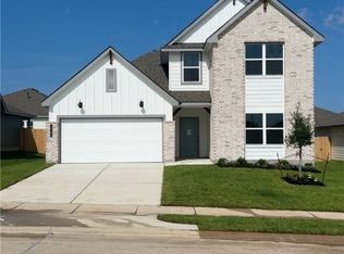 1705 Robinson Dr, Brenham, TX 77833