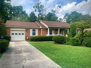 1429 Blairwood Dr, Fayetteville, NC 28304