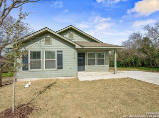 1819 Montana St, San Antonio, TX 78203