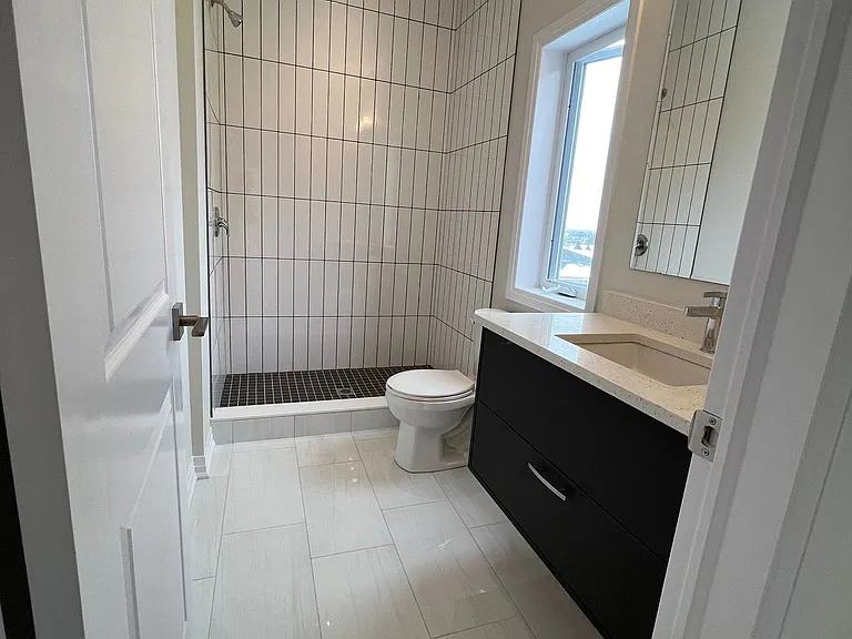 25 Isherwood Ave #D062 — Photo 9