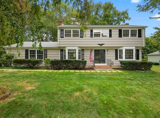 5 Glenbrook Rd, Trumbull, CT 06611
