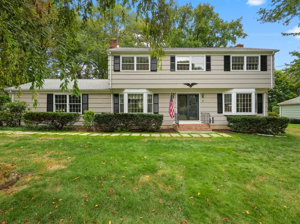 5 Glenbrook Road, Trumbull, CT 06611
