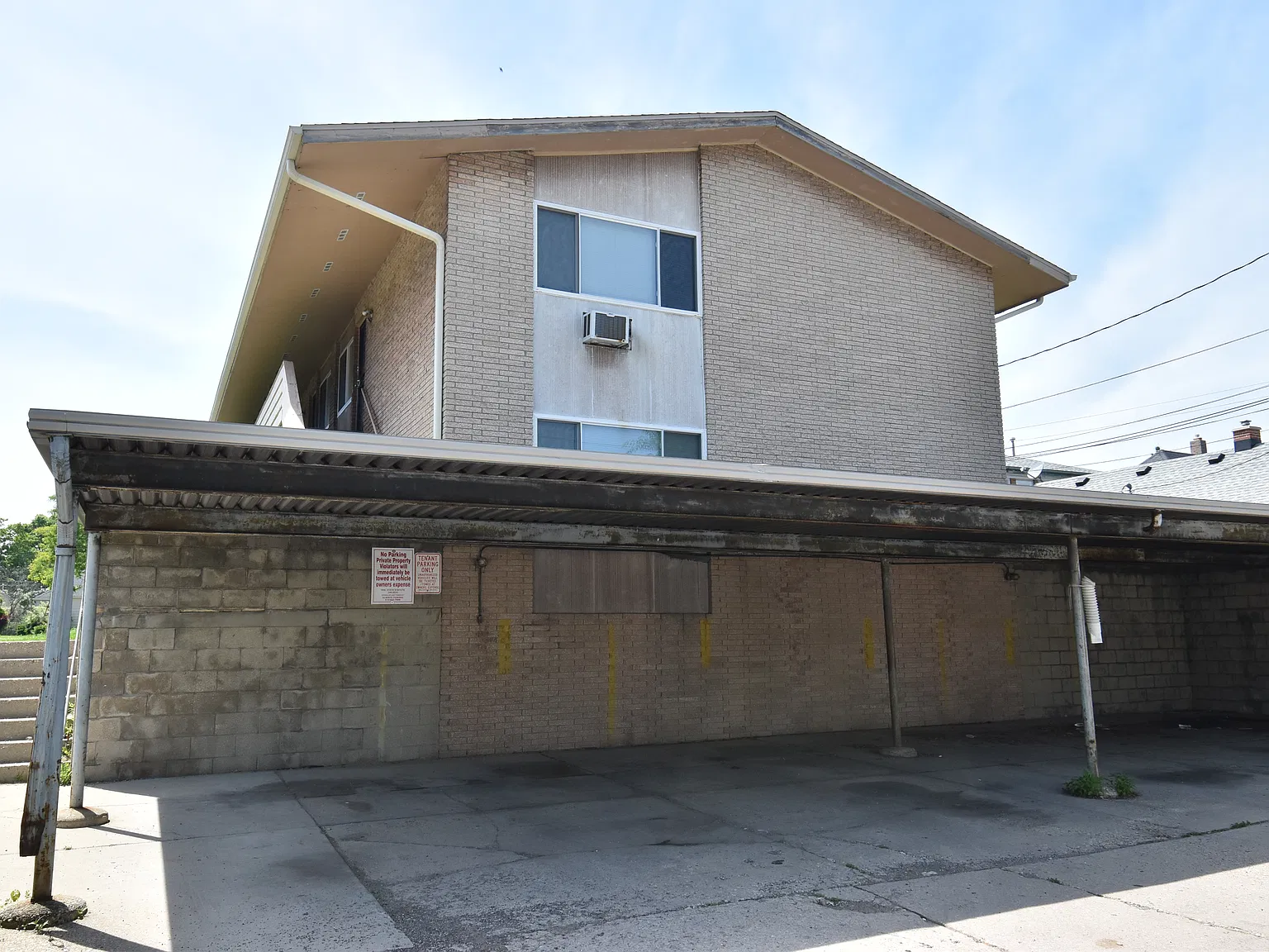2 bed, 650 sqft, $995 — Photo 3