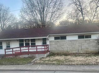 315 River St, Hawesville, KY 42348