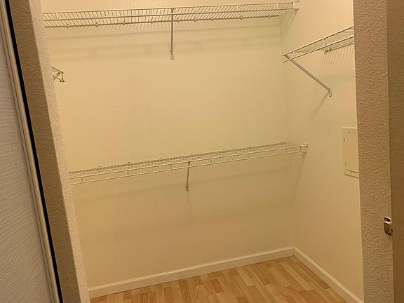 4th image of 19777 N 76th St APT 1220