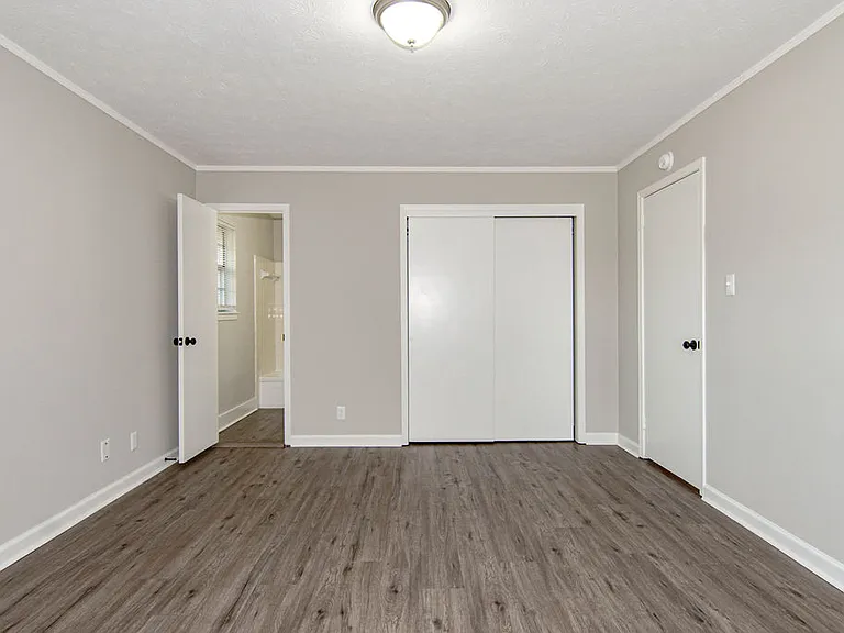 4228 Johnstown Dr — Photo 13