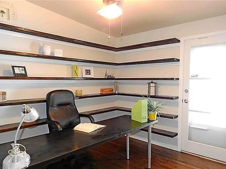 6110 Dover St — Photo 10