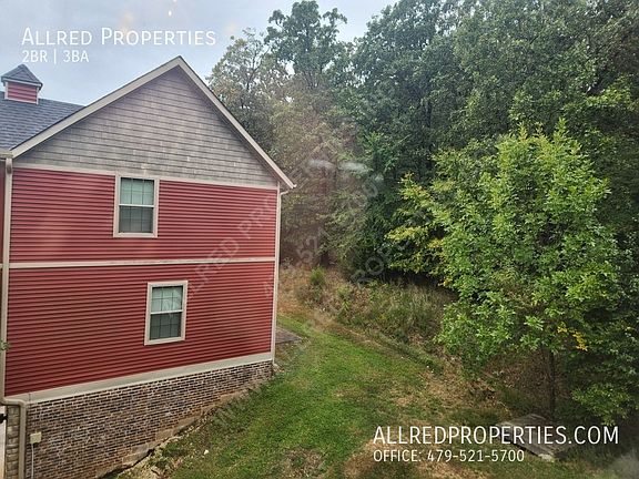 4th image of 2888 W Redstone Dr